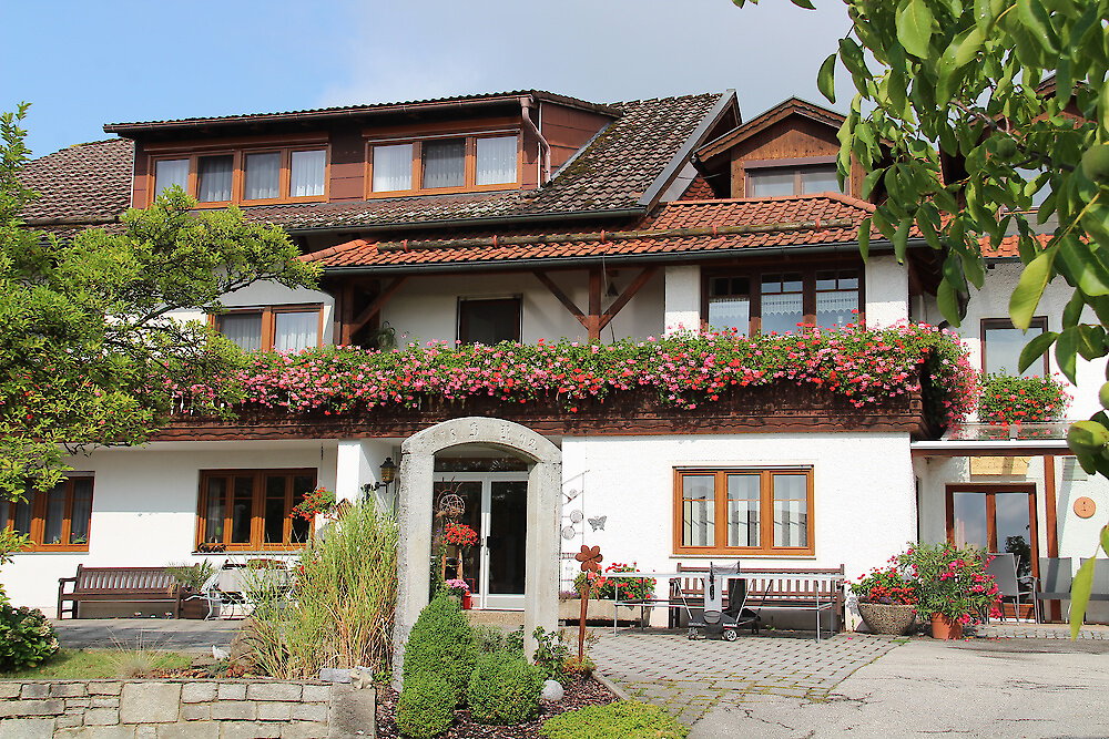 Pension zum Ebenstein am Donausteig